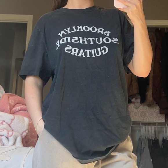 Brandy Melville Tops - brandy melville Brooklyn southside guitars oversized graphic tee
